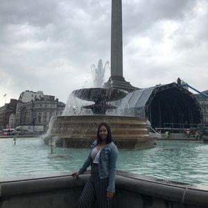 Meet your Posher, Alison